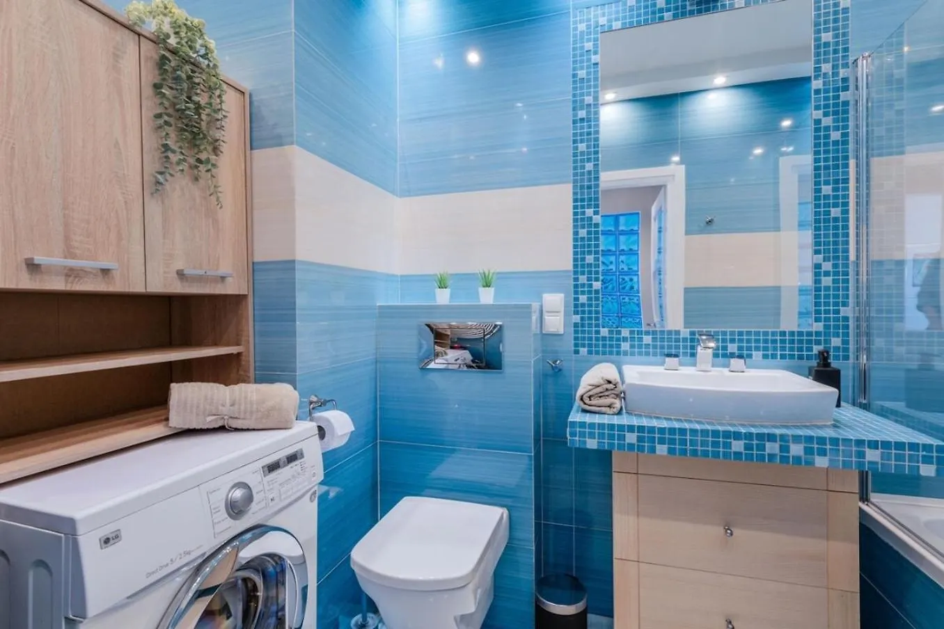 Grapefruit Apartment Skorosze Warsaw
